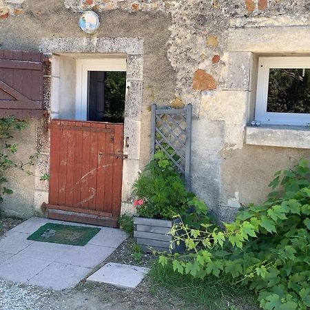 Petit gîte à la ferme des buttons Rosnay (Indre) Exterior foto